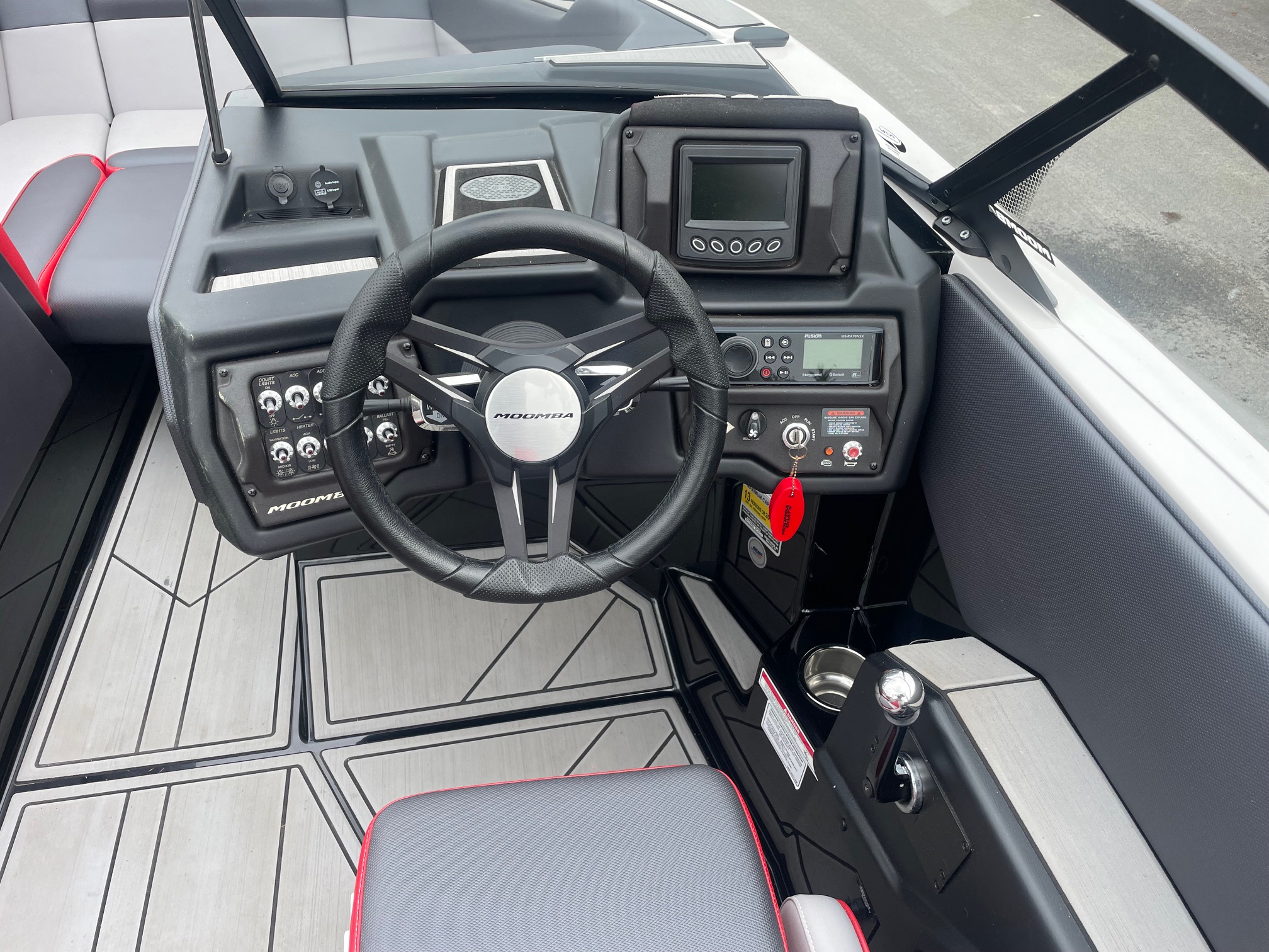 2021 Moomba 20' Mondo Icon